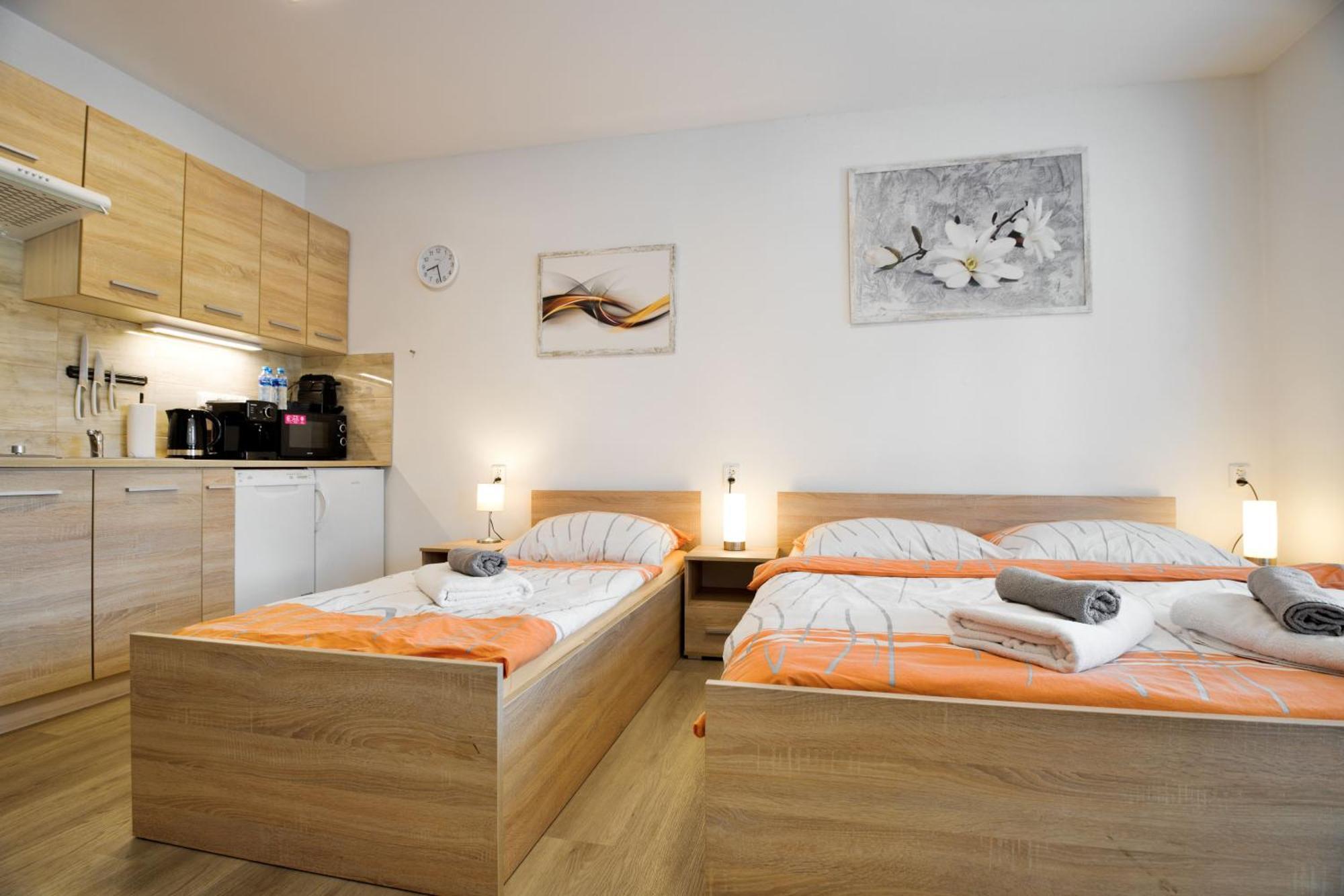 Apartmany Дечин Экстерьер фото