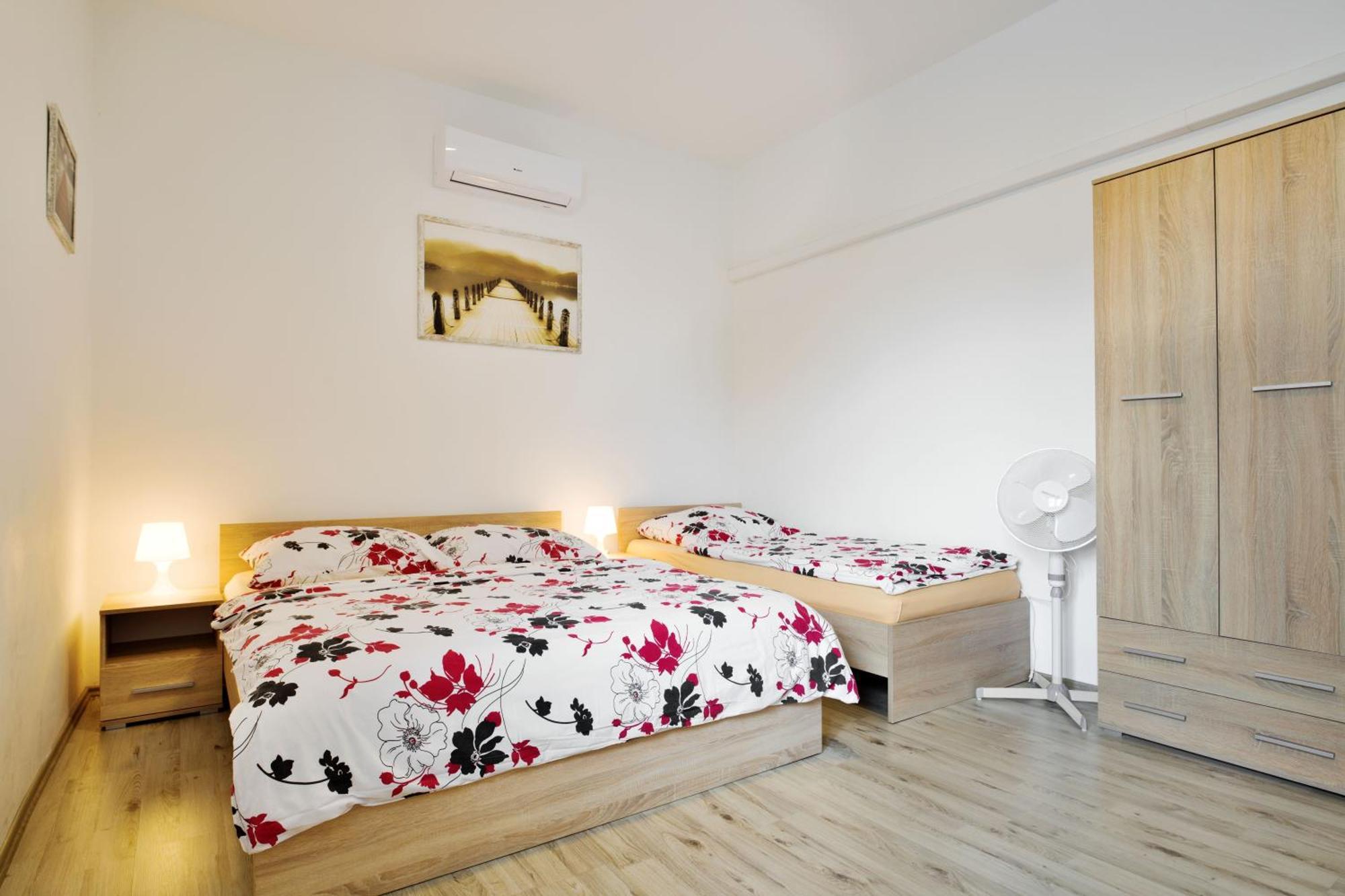 Apartmany Дечин Экстерьер фото