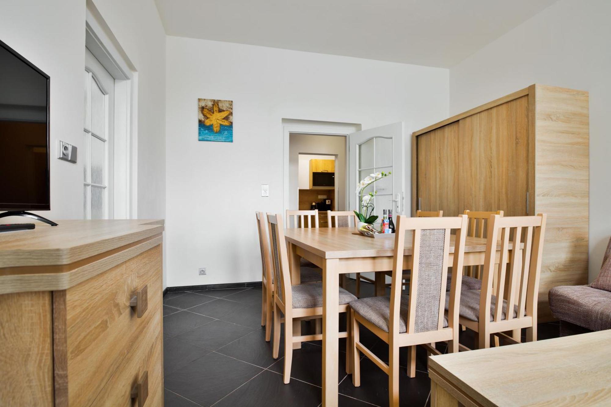 Apartmany Дечин Экстерьер фото