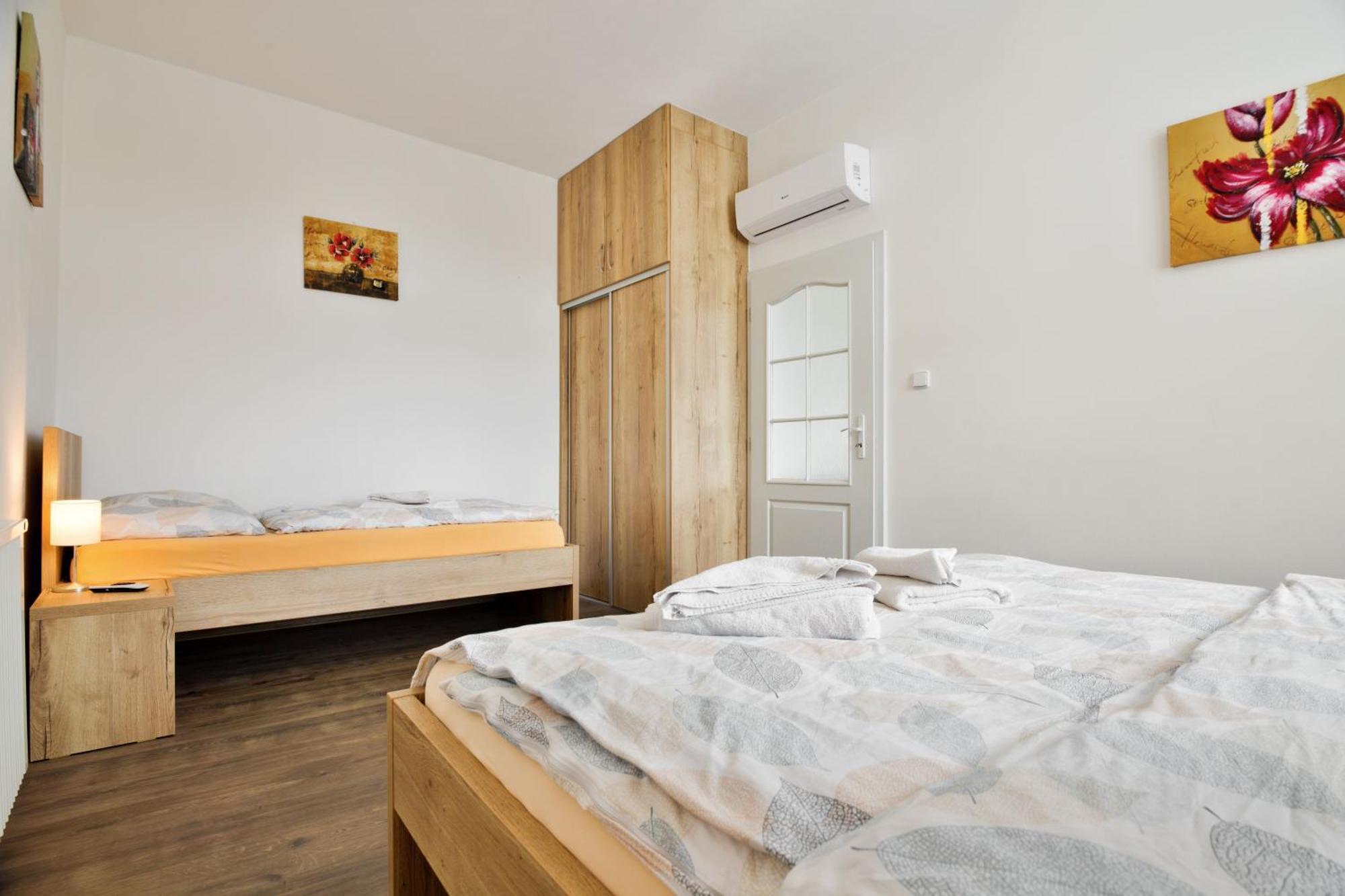 Apartmany Дечин Экстерьер фото