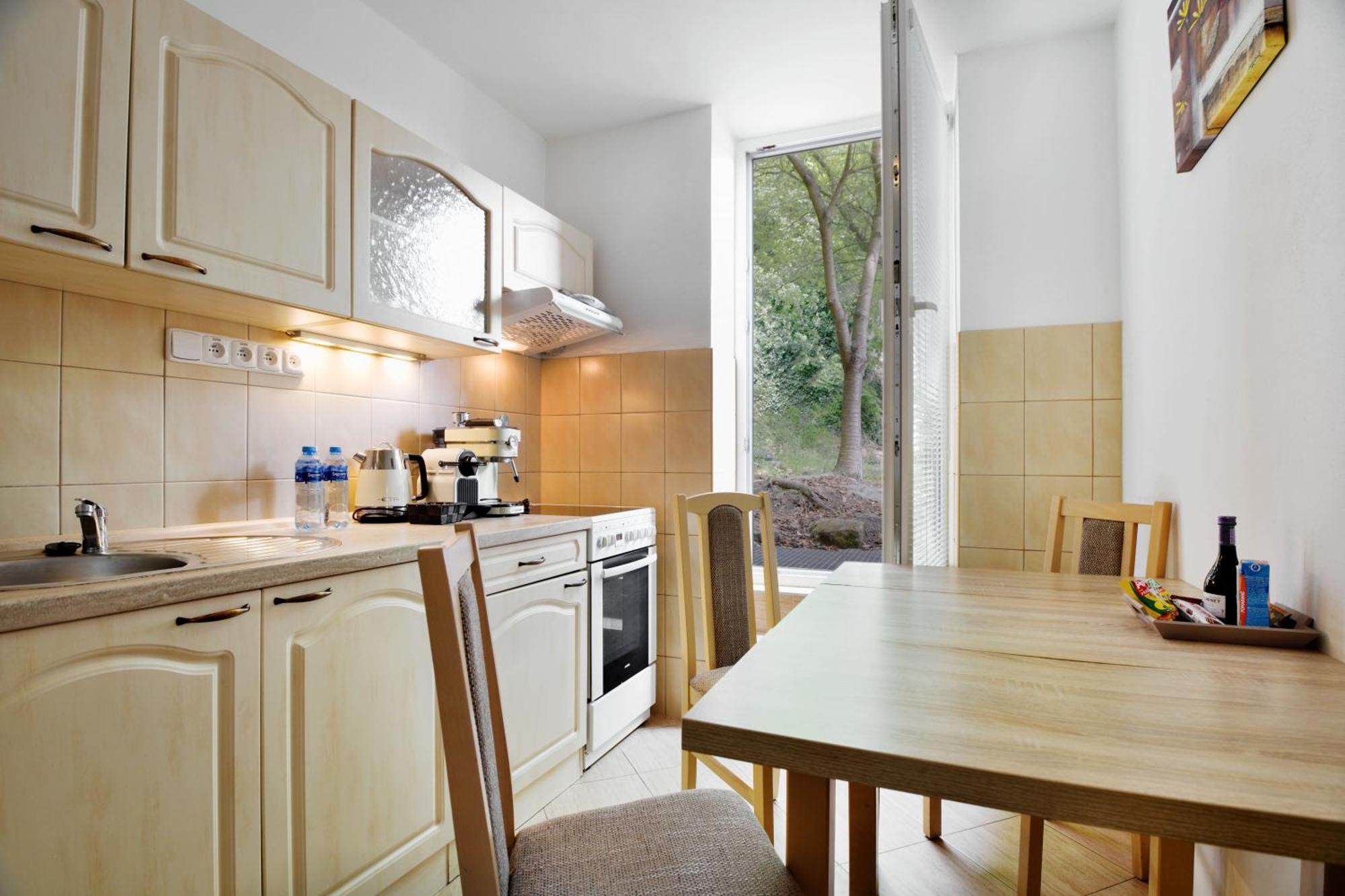 Apartmany Дечин Экстерьер фото