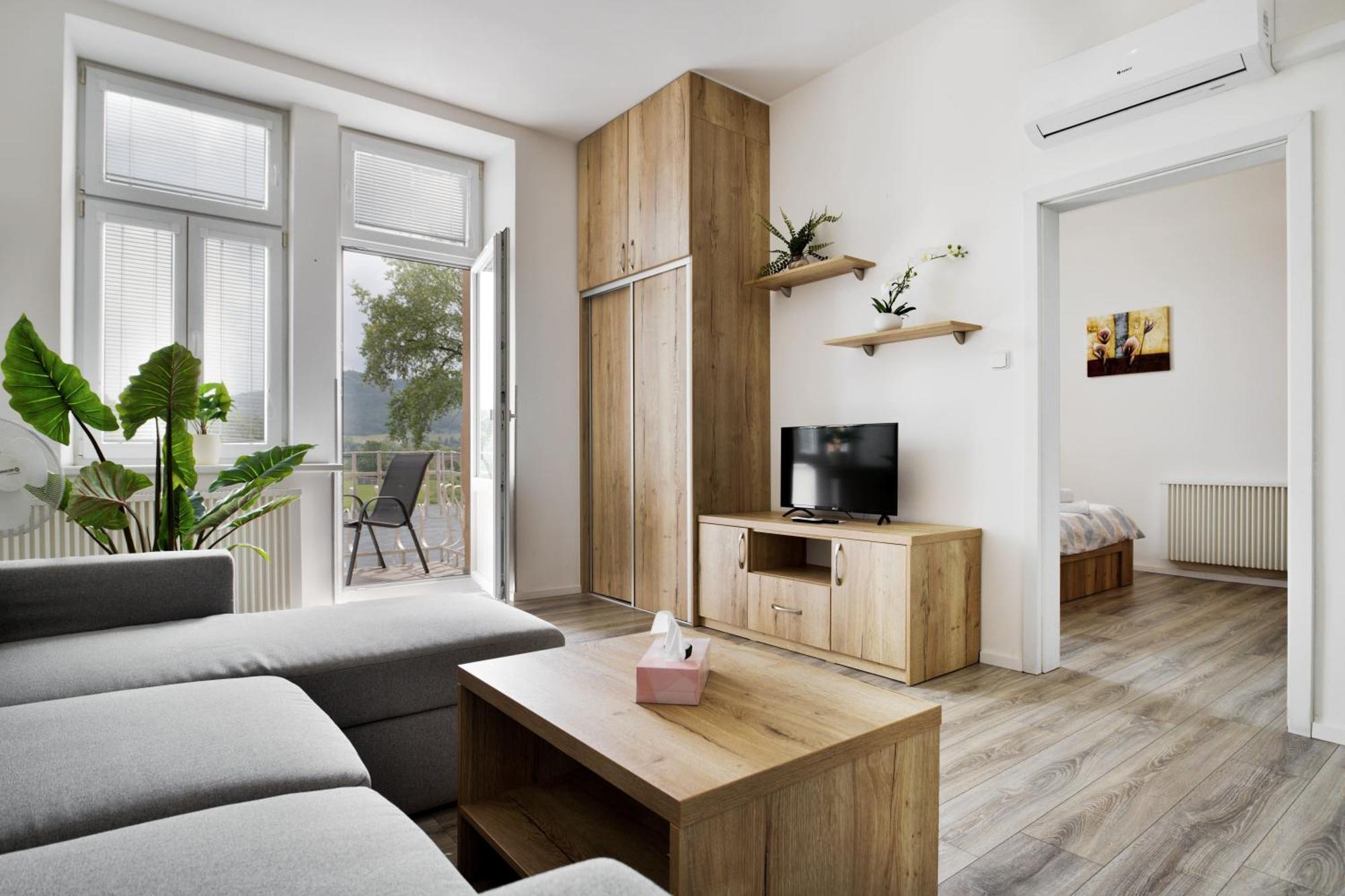 Apartmany Дечин Экстерьер фото